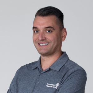 A headshot of Carlos Costa.